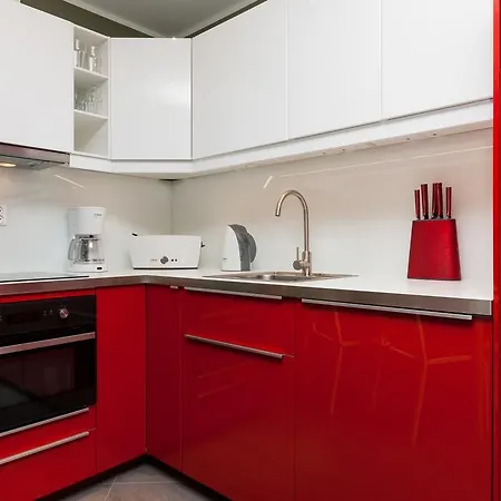 Jantar Deluxe Sea View Apartment